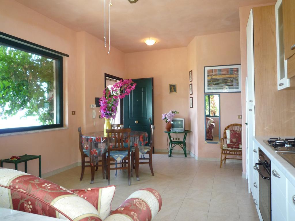Villa Panthea كابو فاتيكانو الغرفة الصورة
